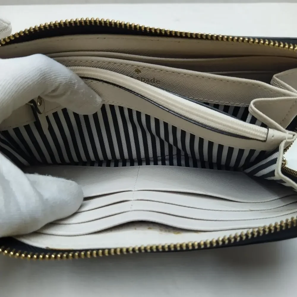 Kate Spade New York Black White Leather Zip Around Credit Wallet
